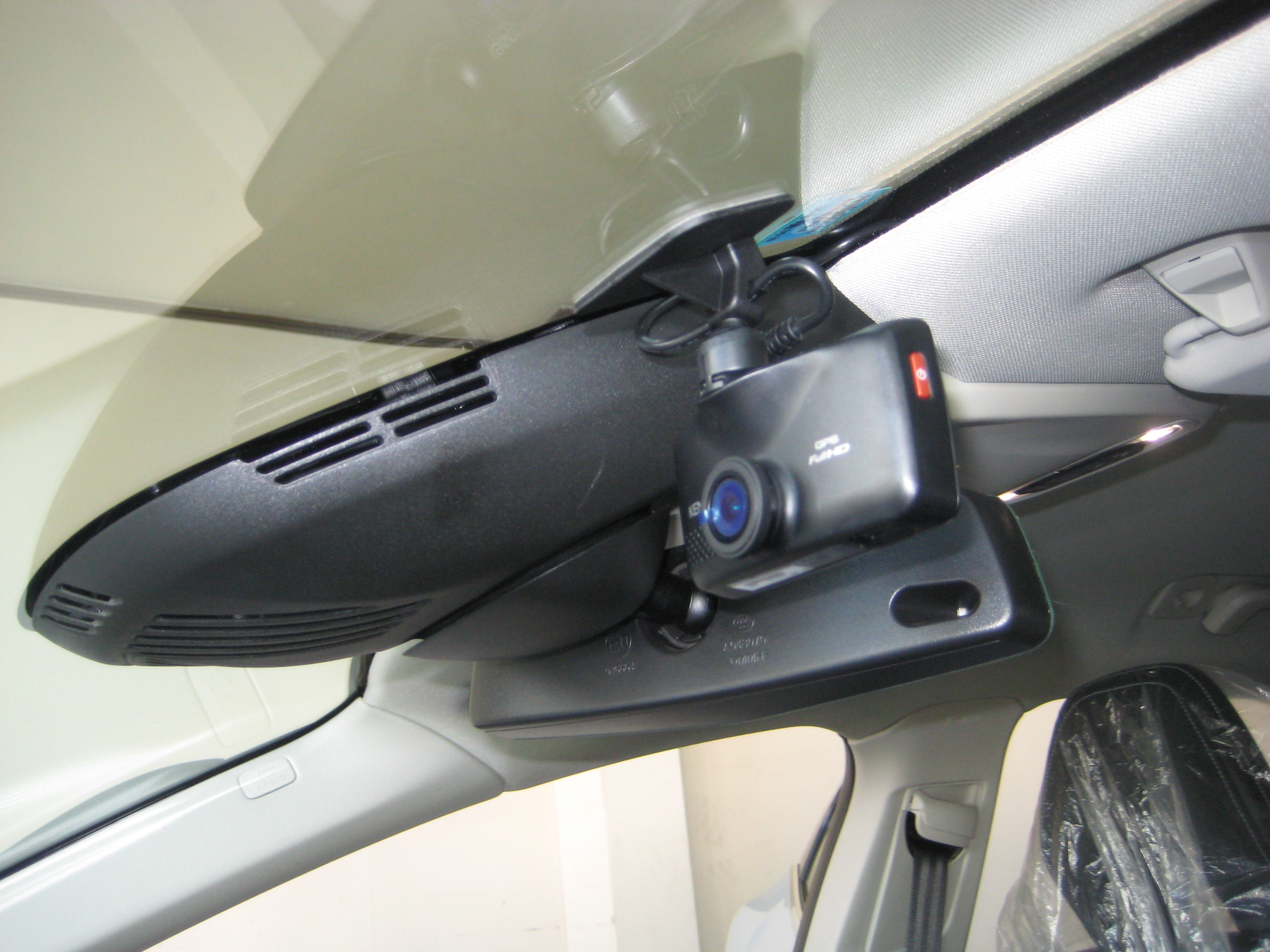 ボルボ V40 ナビ ドライブレコーダー取付 Oriental Auto 徳島県の輸入車ディーラー 株式会社オリエンタルオート